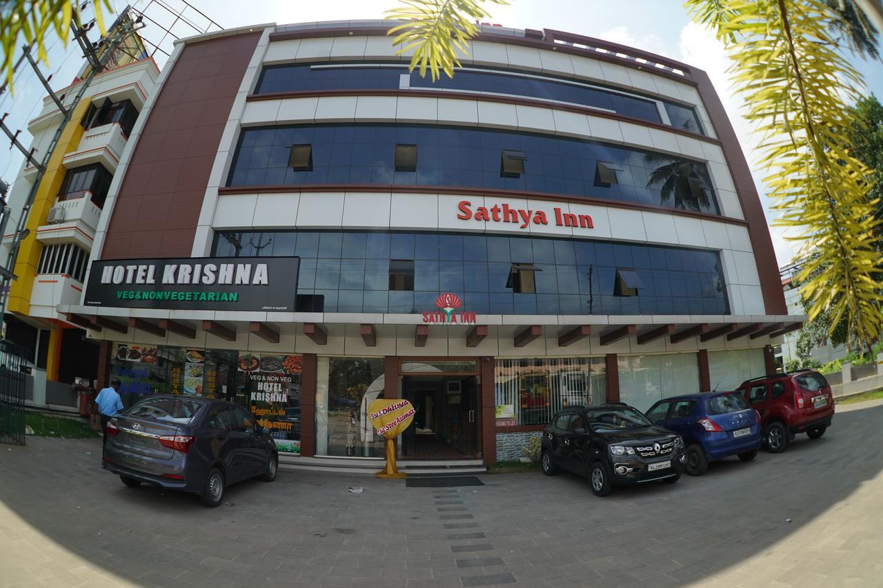 Sathya Inn Guruvāyūr エクステリア 写真